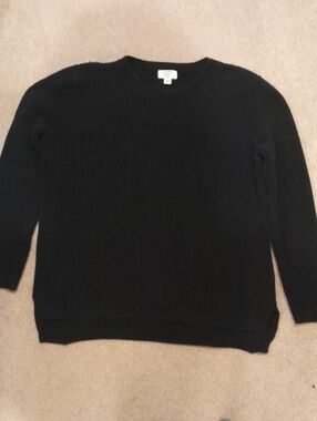 crown & ivy Womens Size PM Black Crewneck Knit Sweater